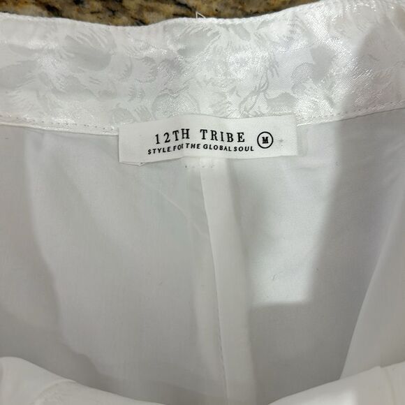12th Tribe High Waisted Satin Shorts In White With Silver Floral Print Size M - Picture 4 of 9
